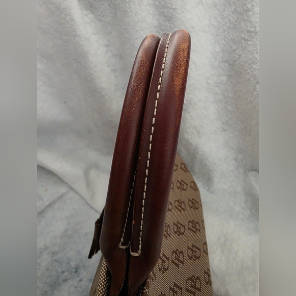 Dooney & Bourke Possibly 80s or 90s - Picture 9 of 16